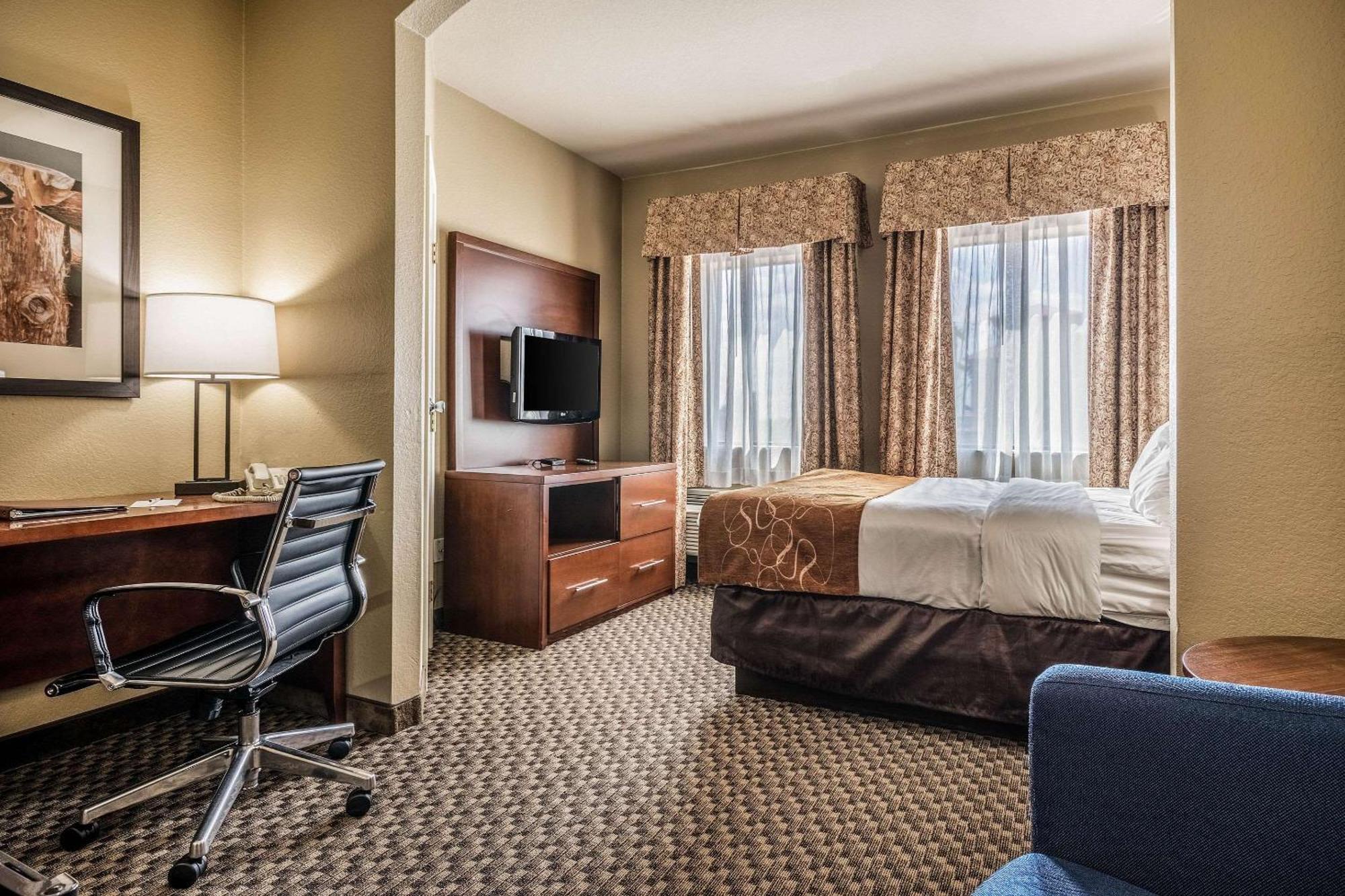 Comfort Suites Near Texas State University San Marcos Eksteriør billede